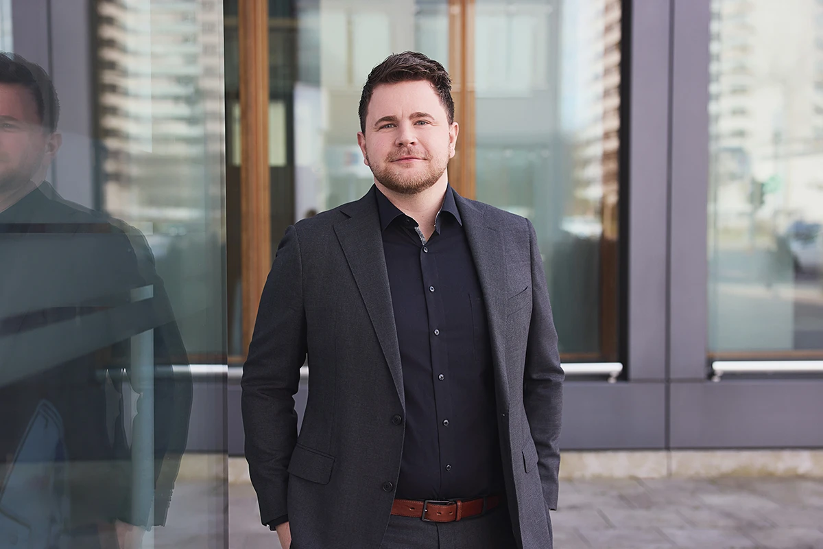 Lukas Heinsch, Senior-Projektmanager